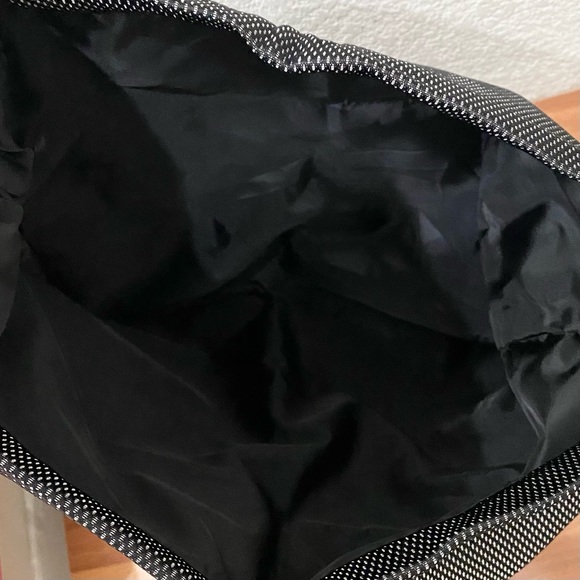 VSX VICTORIA’s SECRET Sport Black/Pink Mesh Drawstring Gym Bag Backpack NWT - Picture 8 of 10